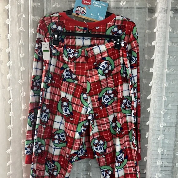 Disney Mickey Mouse Men’s Pajamas PJ Holiday Sleep Set - Picture 4 of 8